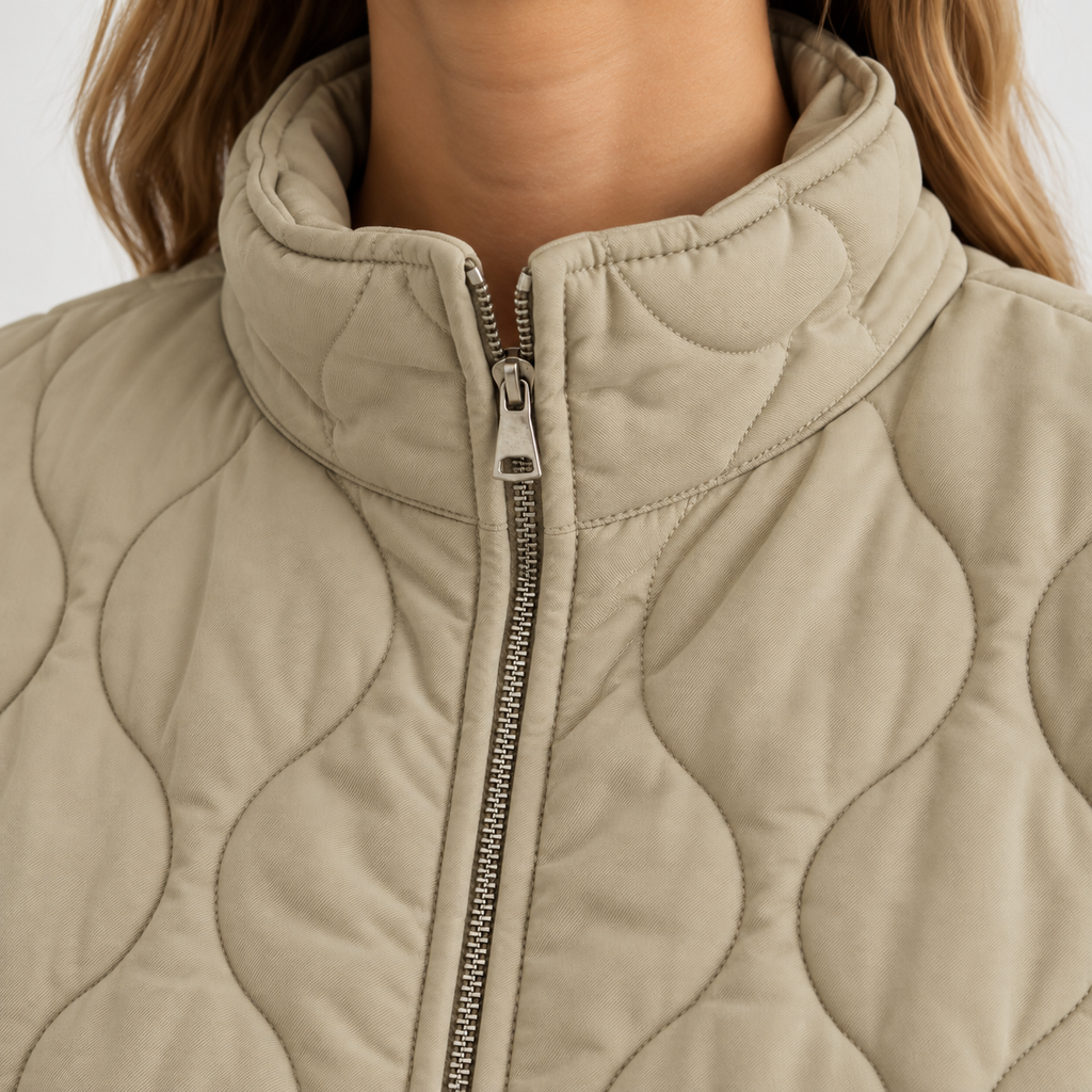 Aveline – Wave Quilted Jacket